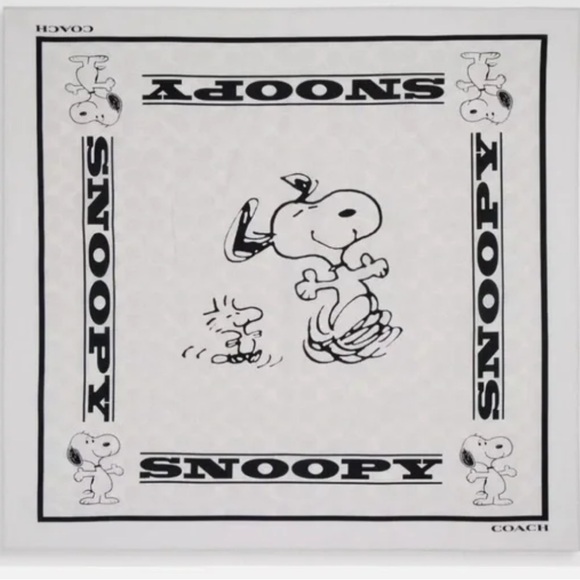 Coach x Peanuts Signature Snoopy Print Bandana - Picture 1 of 5